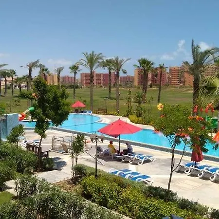 عمرو دياب Golf Bay Parties Area Apartment
